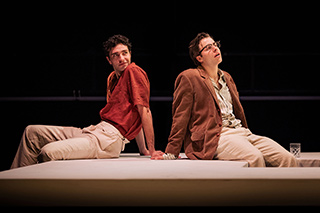 (LtoR) Bruce Herbelin-Earle as Dickie Greenleaf & Ed McVey as Tom Ripley